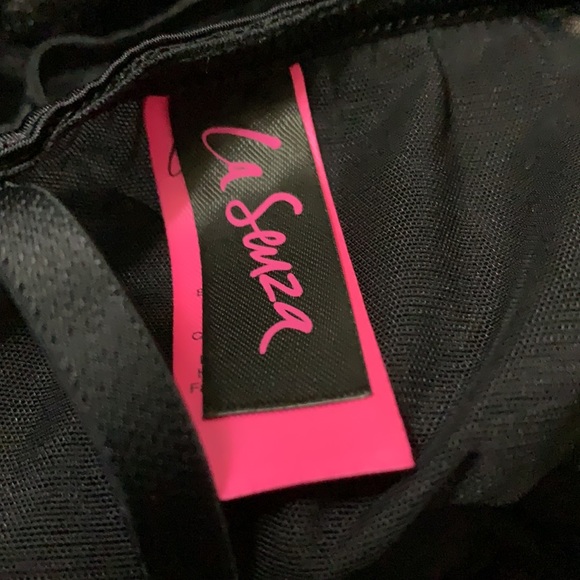 La senza lace and mesh bodysuit - Picture 8 of 9